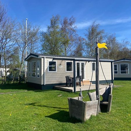 Camping De Duinhoeve Chalet Vogel Not For Companies Nieuw-Haamstede Eksteriør bilde