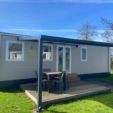 Camping De Duinhoeve Chalet Vogel Not For Companies Nieuw-Haamstede Eksteriør bilde